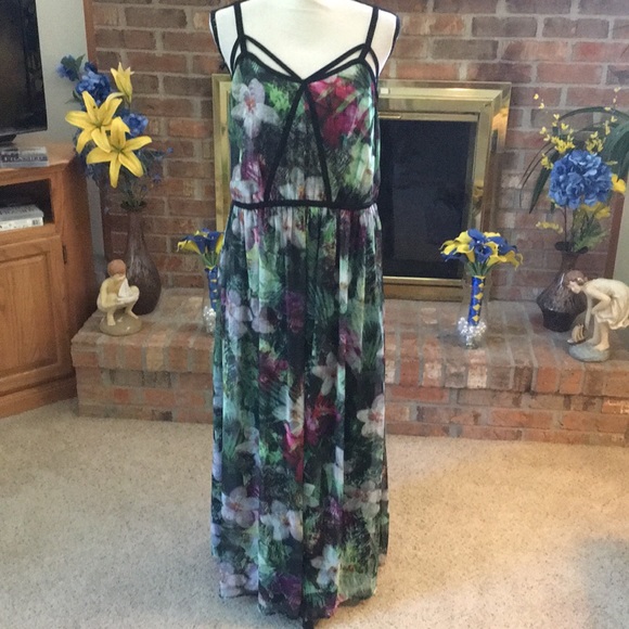 Lane Bryant Dresses & Skirts - Lane Bryant maxi dress